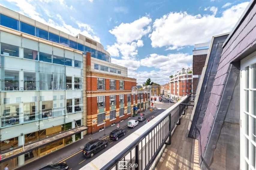 Appartamento 2br Penthouse With Balcony Londra